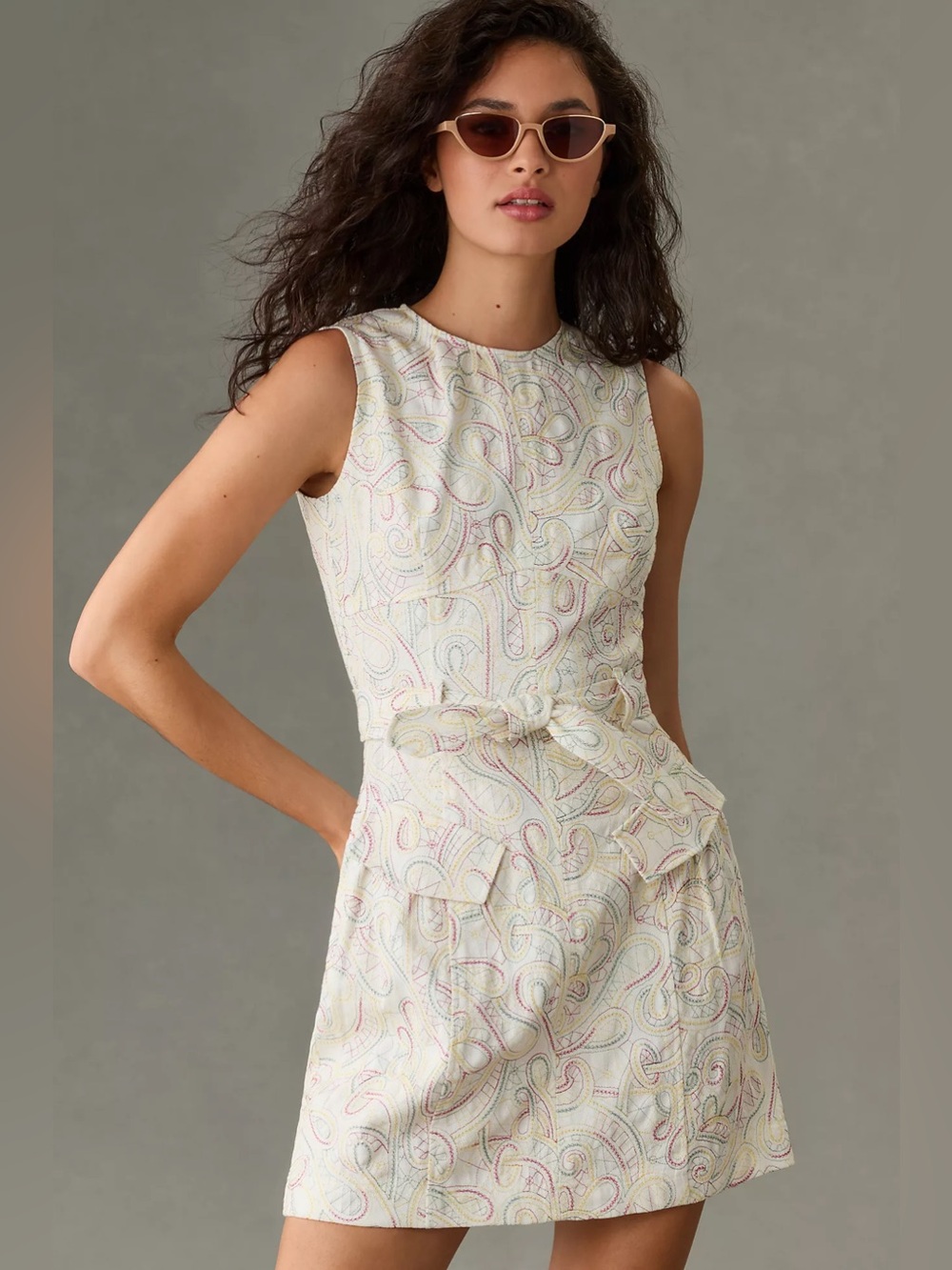 Sleeveless Paisley Tie-Waist Dress in Light Pastel